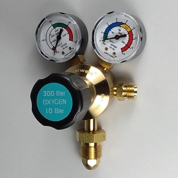 Twin Gauge Oxygen Regulator